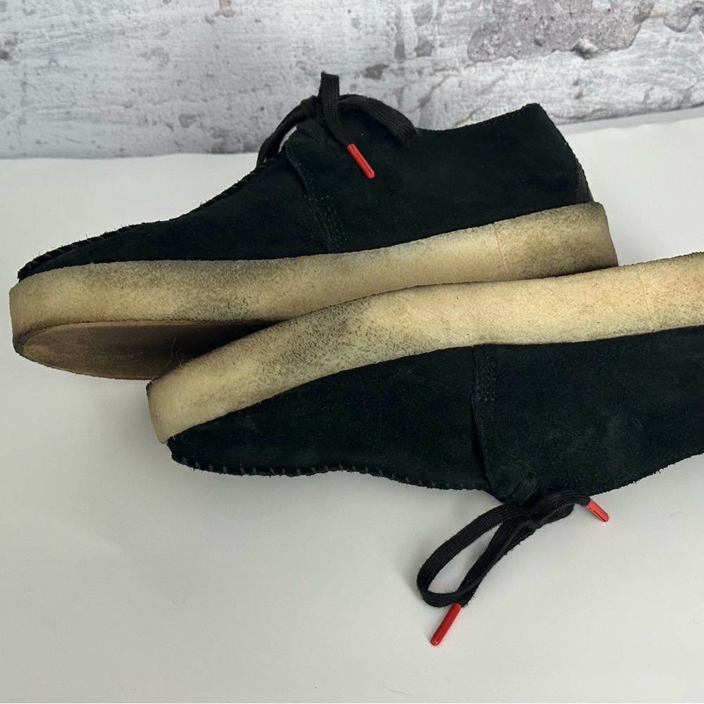 CLARKS ORIGINALS Trek Cup Suede - Black - Picture 9 of 11
